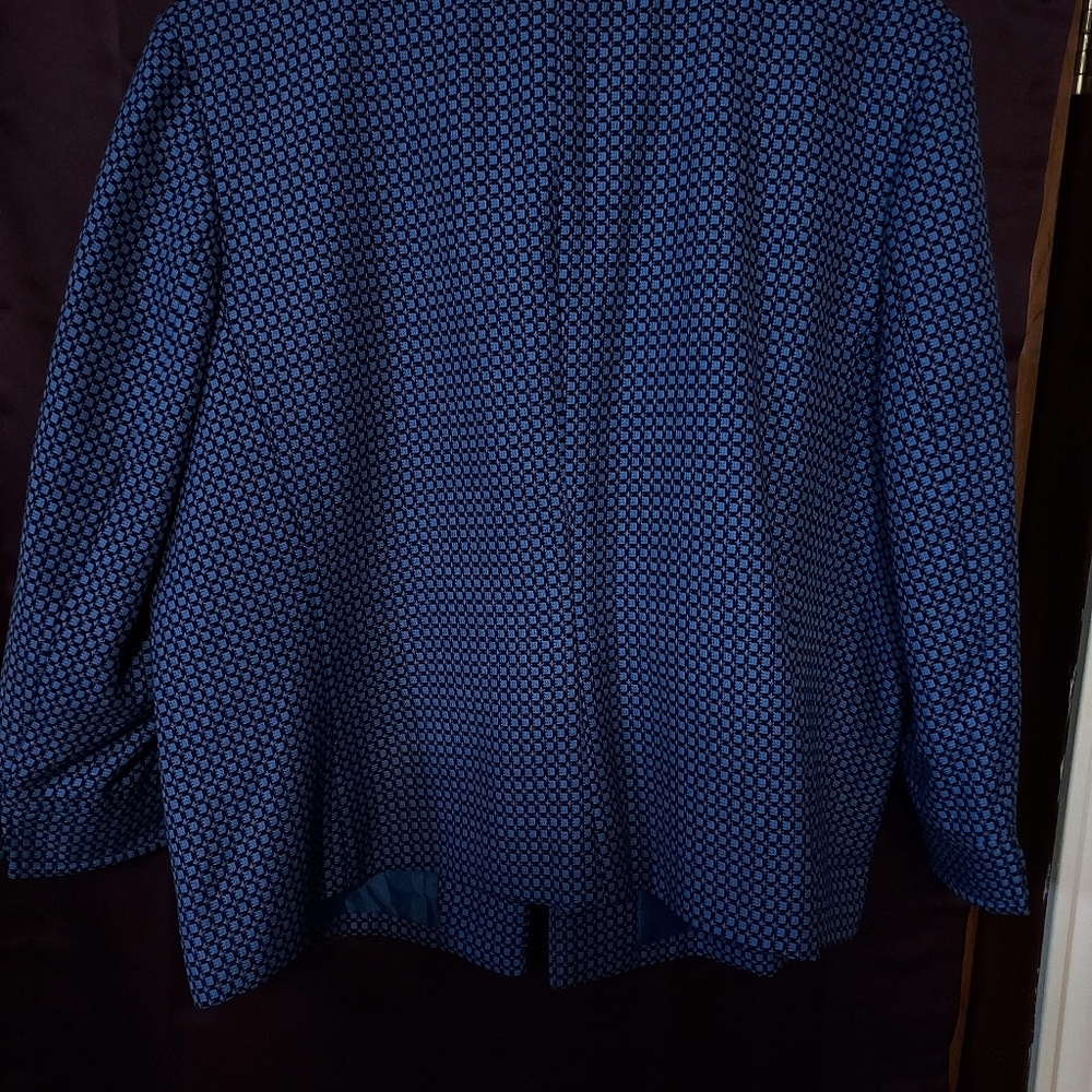 Jacket - Picture 2 of 2